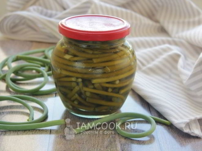 Рецепт маринованных чесночных стрелок на зиму