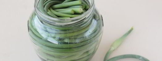 маринованные чесночные стрелки на зиму. Шаг 4