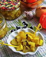 Маринованные кабачки в карри