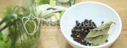 маринованные огурцы с хреном. Шаг 7