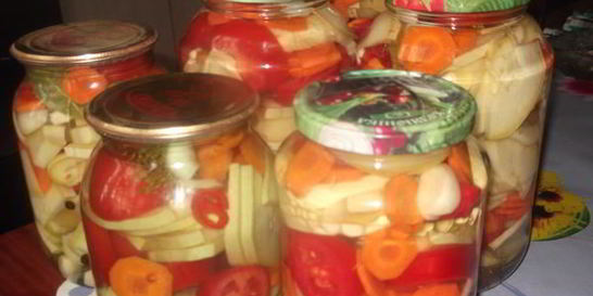 Маринованные овощи Краски лета
