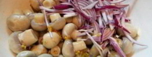 маринованные шампиньоны с маслом и уксусом. Шаг 4