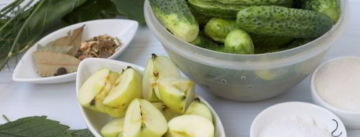 огурцы, маринованные с яблоками без стерилизации. Шаг 4