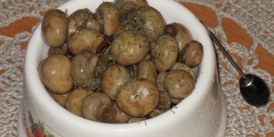 Шампиньоны маринованные