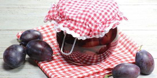 Слива в собственном соку на зиму