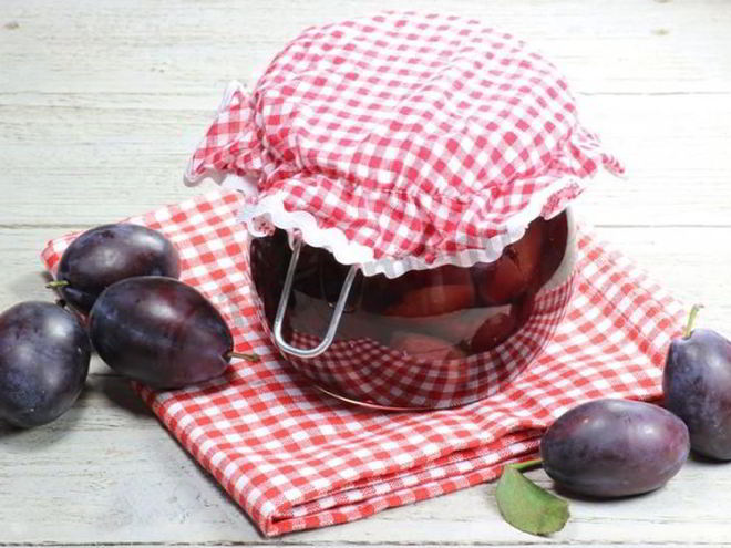 Рецепт сливы в собственном соку на зиму