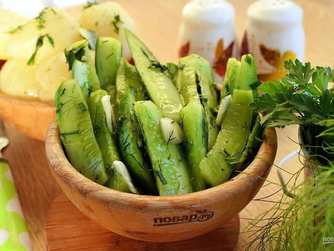 Рецепт быстрых огурцов малосольных в пакете