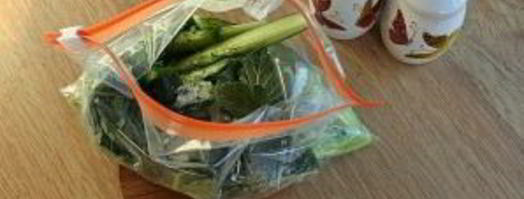 быстрые огурцы малосольные в пакете. Шаг 2