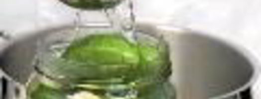 малосольные огурцы в банке. Шаг 2