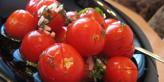 Малосольные помидоры