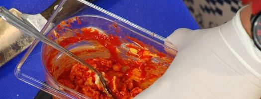 ассорти из сливочного масла, варенье и морс. Шаг 4