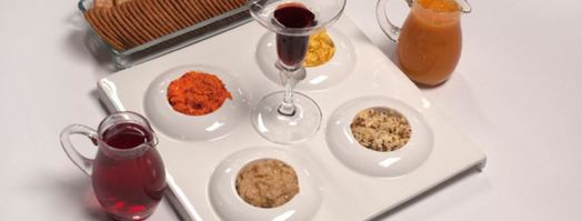 ассорти из сливочного масла, варенье и морс. Шаг 8