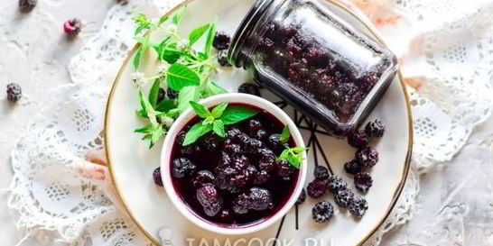 Ежевичное варенье-пятиминутка