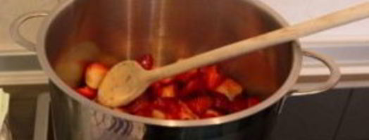 клубничное варенье с целыми ягодами. Шаг 4