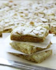 Мазурек с абрикосовым вареньем и белым шоколадом