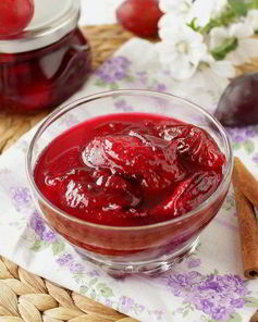 Пряное сливовое варенье