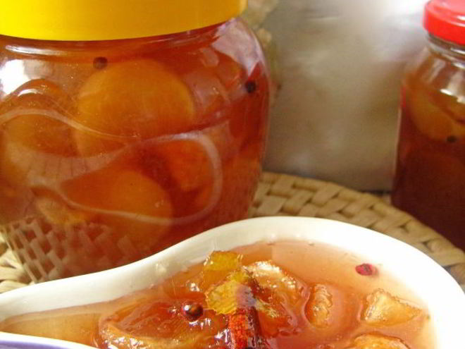 Рецепт варенья из инжирного персика с лимоном и розовым перцем