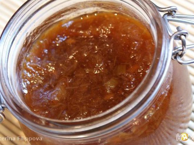 Рецепт варенья из ревеня с зелеными яблоками и имбирем