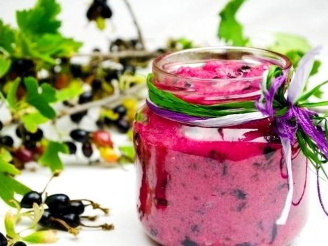 Рецепт варенья из смородины, перетертое с сахаром