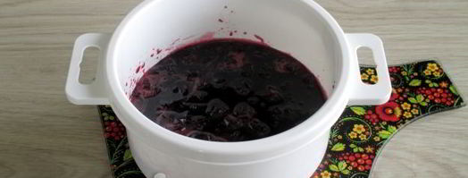 варенье из замороженной вишни на сковороде. Шаг 9