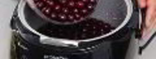 вишневое варенье в мультиварке. Шаг 3