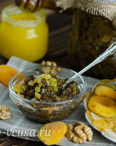 Витаминная смесь из сухофруктов