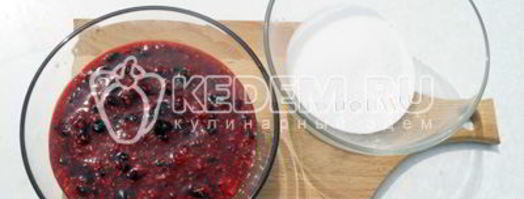 ягоды протертые с сахаром. Шаг 4