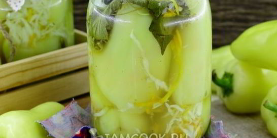 Зеленый перец, фаршированный на зиму