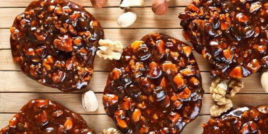 Жареные орехи в медовой глазури и индийских специях