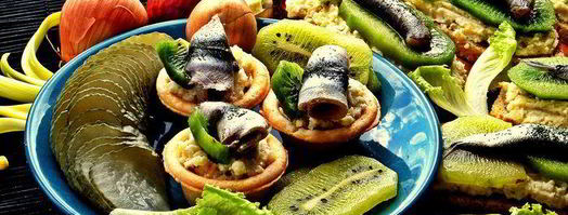 бутерброд килька, картошка, киви. Шаг 13