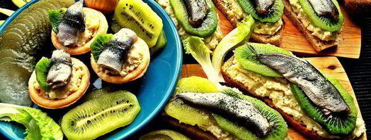 бутерброд килька, картошка, киви. Шаг 16