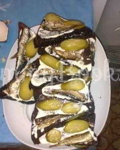 Бутербродики со шпротами