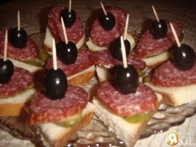 Рецепт бутербродов к новогоднему столу