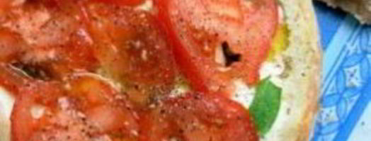 бутерброды на пикник на природе. Шаг 9