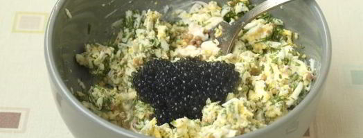 бутерброды с икрой из водорослей и сельдью. Шаг 5