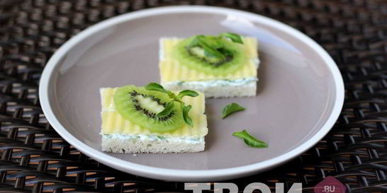 Бутерброды с киви