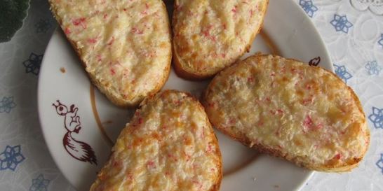 Бутерброды с крабовыми палочками и сыром
