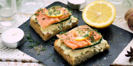 Бутерброды с красной рыбой