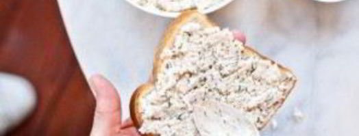 бутерброды с пастой из креветок. Шаг 2