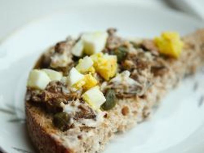 Рецепт бутербродов с печенью и яйцом