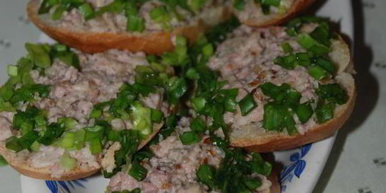 Бутерброды с печенью трески