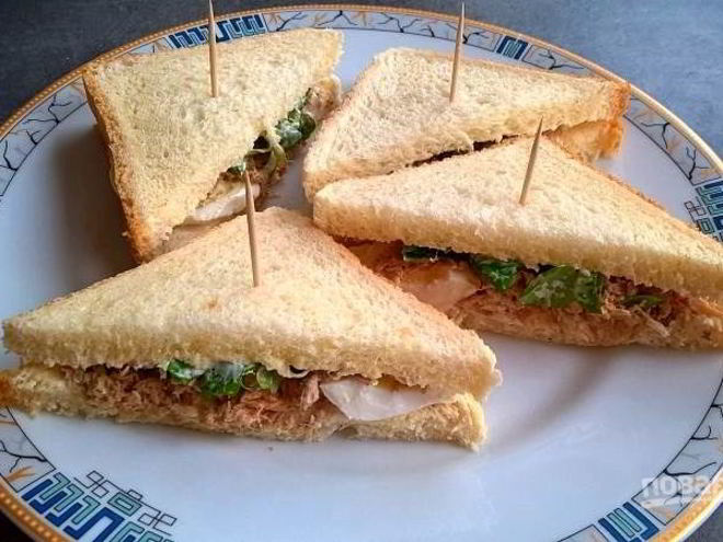 Рецепт бутербродов с рыбными консервами