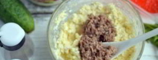 бутерброды с тунцом и икрой. Шаг 4