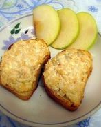 Бутерброды с творожно-яблочной массой