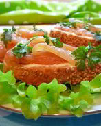 Датский бутерброд с куриной нарезкой