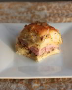 Горячие бутерброды на праздничный стол