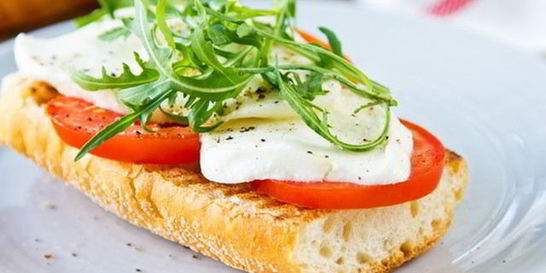 Горячий бутерброд по-средиземноморски