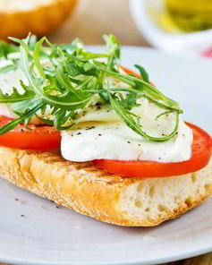 Горячий бутерброд по-средиземноморски