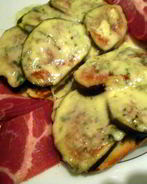 Горячий бутерброд с инжиром и сыром Дорблю