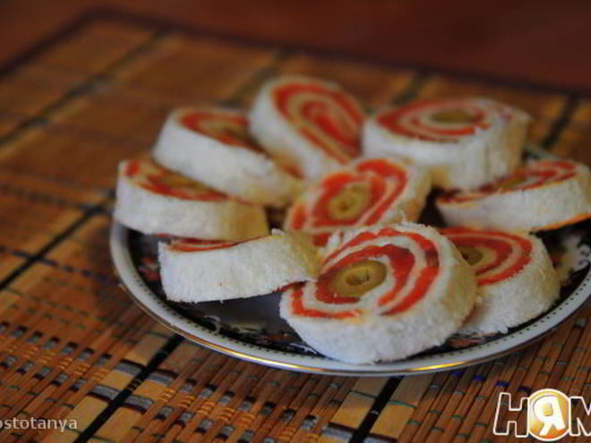 Рецепт рулетов — бутербродов с красной рыбой